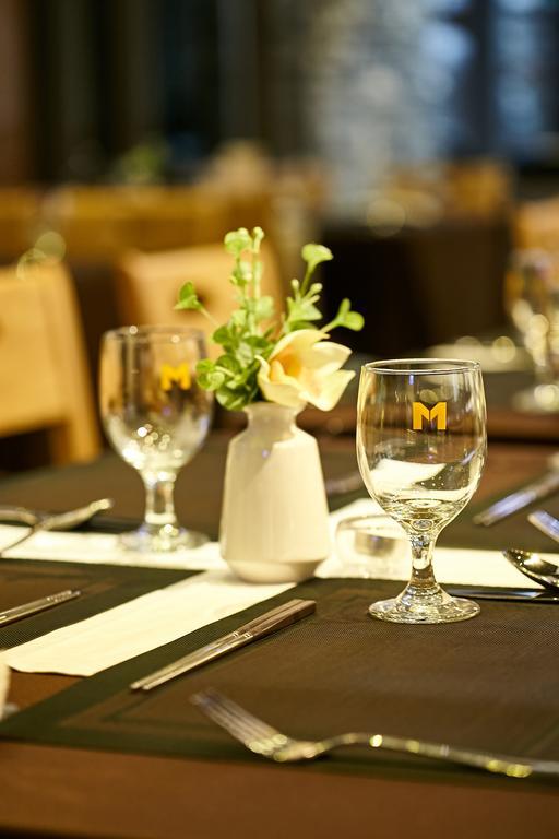 M Stay Hotel Gyeonggi Giheung Йонгин Экстерьер фото