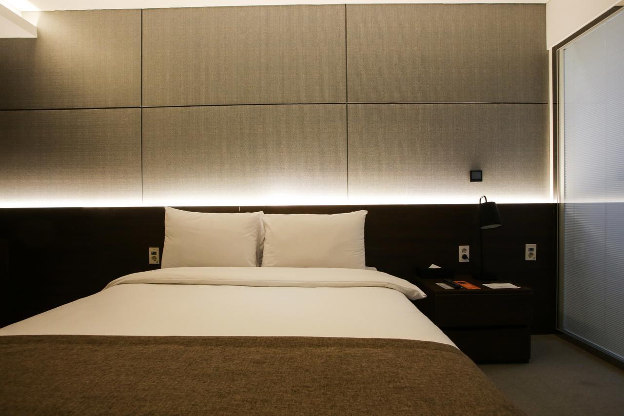 M Stay Hotel Gyeonggi Giheung Йонгин Экстерьер фото